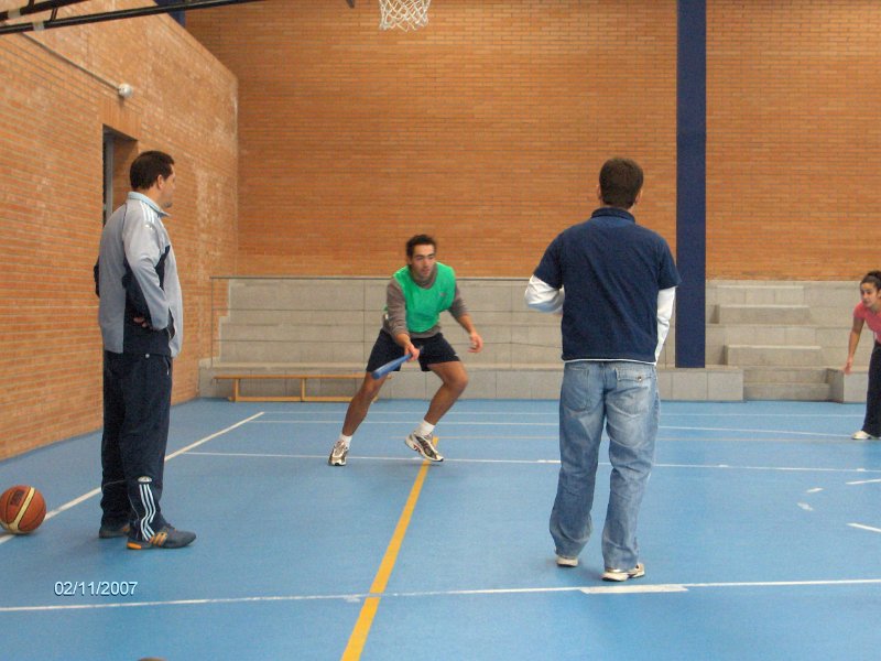 BEISBOL CON ANTONIO. NOV.2007.JPG